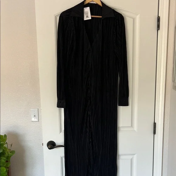 knee length dresses for ladies Olivia Long Sleeve Maxi Dress